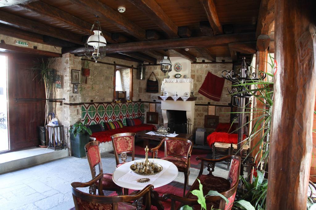 Hagiati Guesthouse إذيسا المظهر الخارجي الصورة