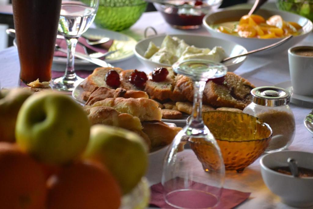 Hagiati Guesthouse إذيسا المظهر الخارجي الصورة