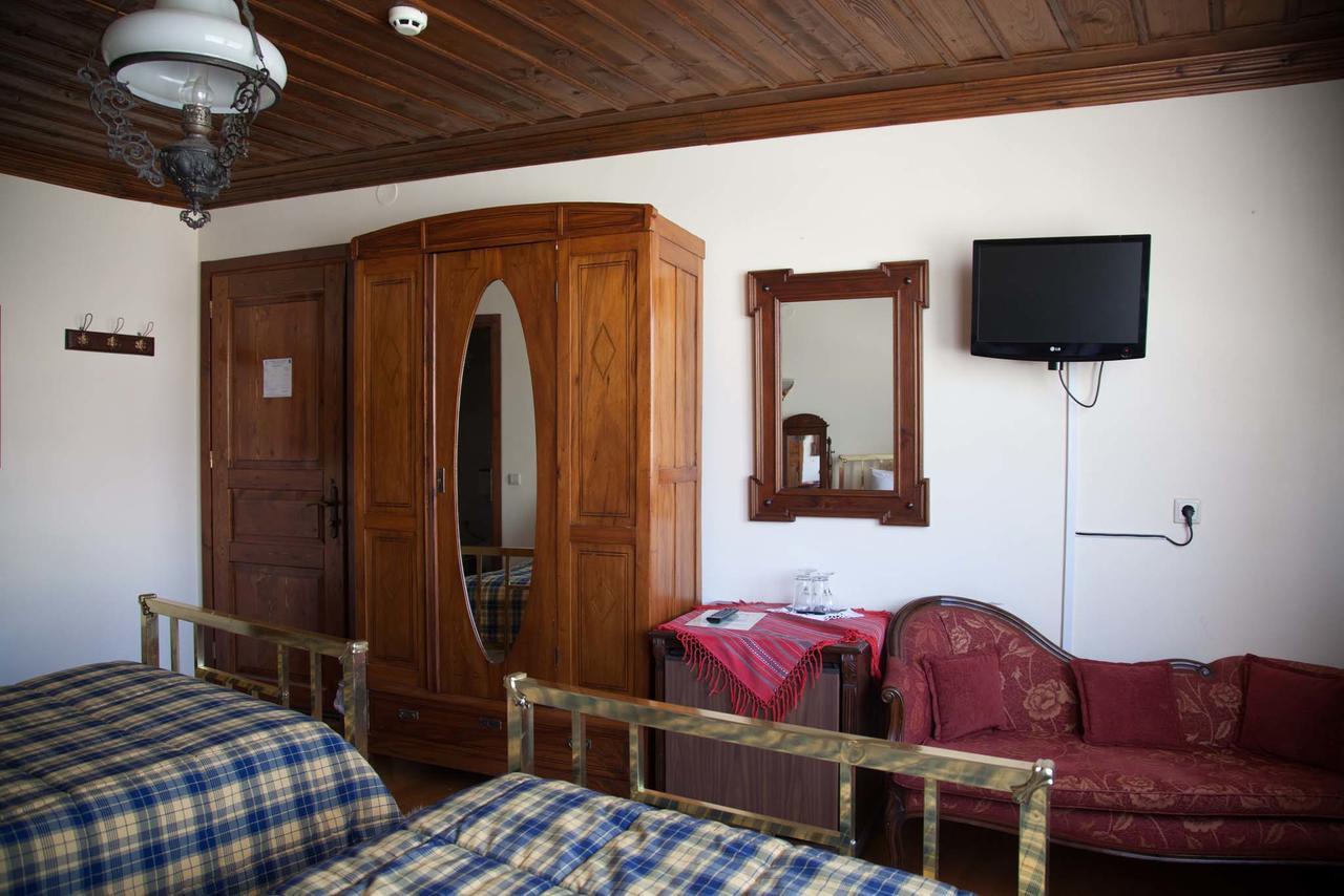 Hagiati Guesthouse إذيسا المظهر الخارجي الصورة